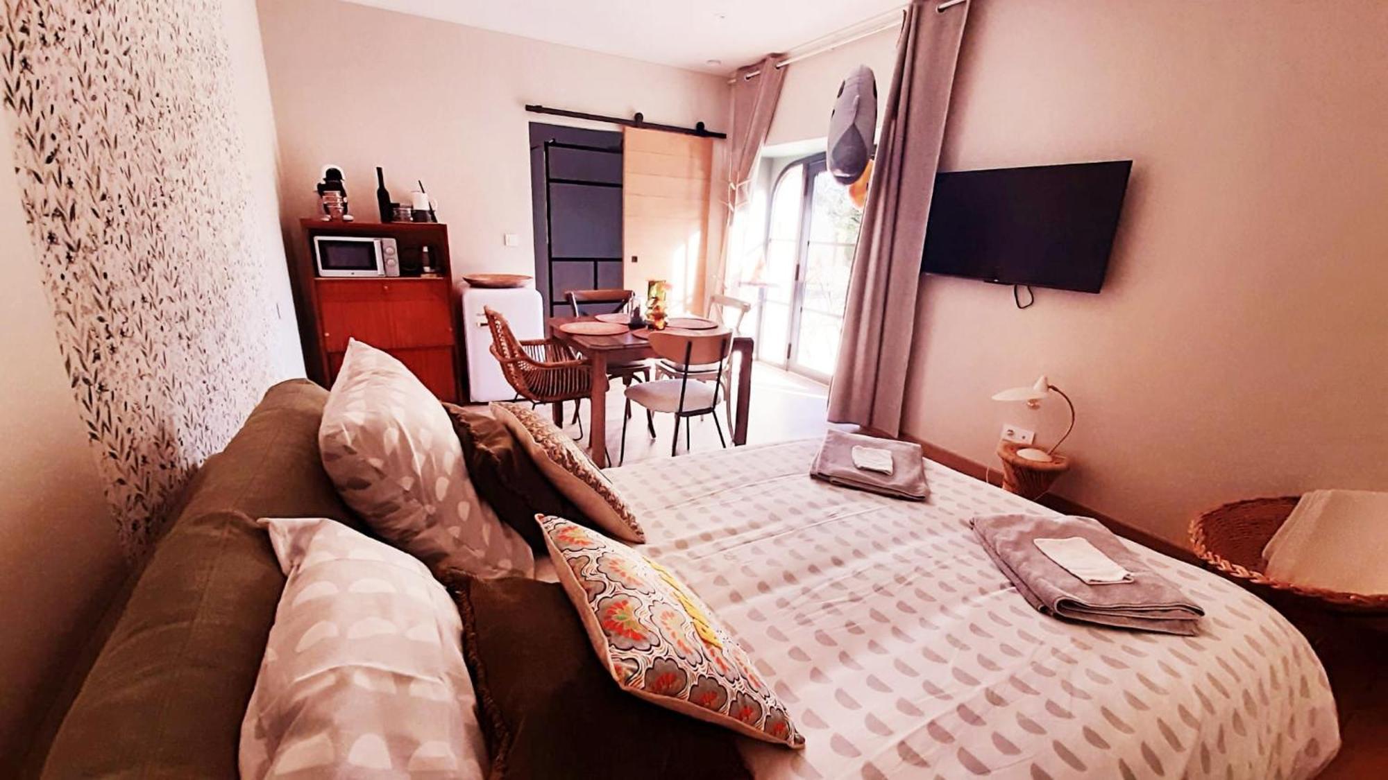 P'Tit Cocon Au Coeur Du Lot Bed & Breakfast Degagnac Ngoại thất bức ảnh